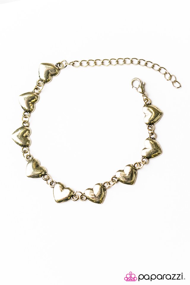 Paparazzi ♥ Guard Your Heart - Brass ♥ Bracelet