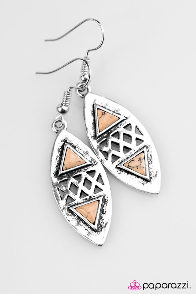 Paparazzi ♥ Beautifully Beastly - Brown ♥ Earrings-product_sku