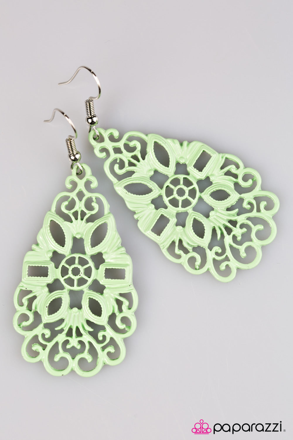 Paparazzi ♥ Garden Tea Party - Green ♥ Earrings