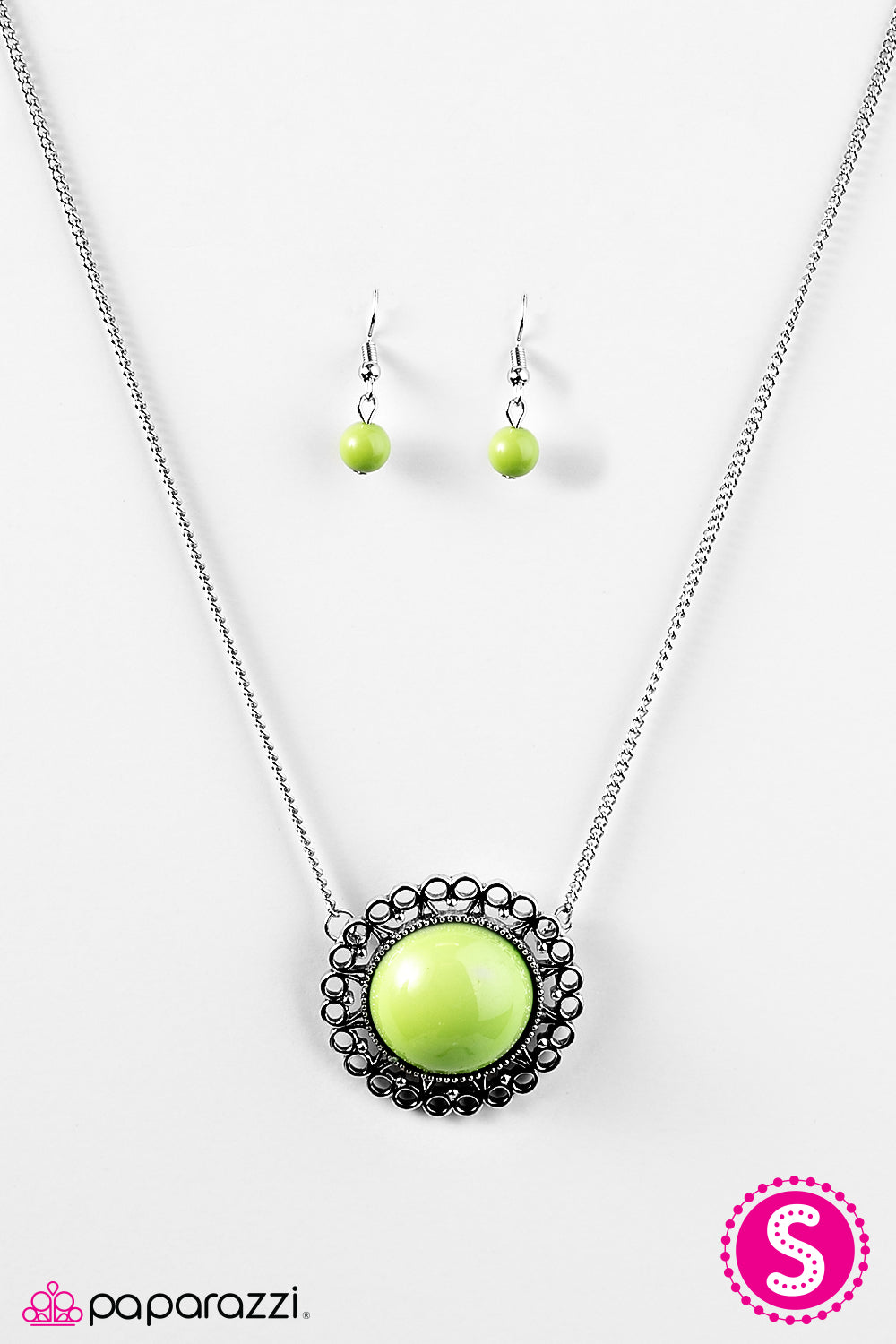 Paparazzi ♥ Summer Sun - Green ♥ Necklace