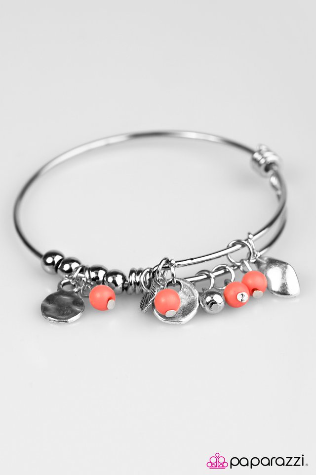 Paparazzi ♥ Sea Seeker - Orange ♥ Bracelet