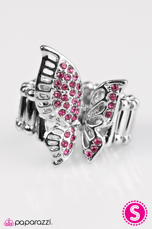Paparazzi ♥ With Brave Wings She Flies - Pink ♥ Ring