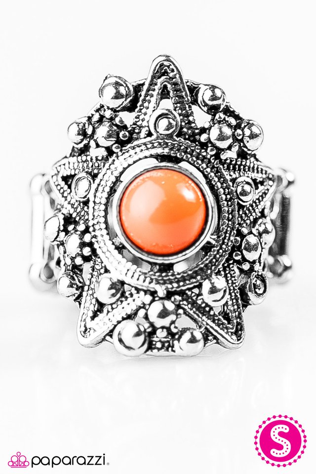 Paparazzi ♥ Megastar - Orange ♥ Ring