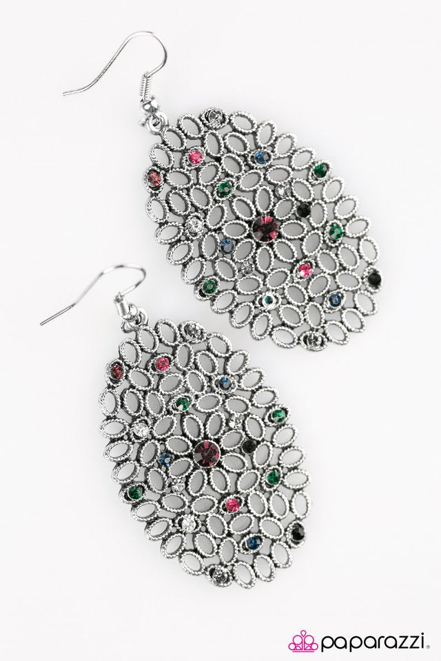 Paparazzi ♥ Lusting For Luster ♥ Earrings