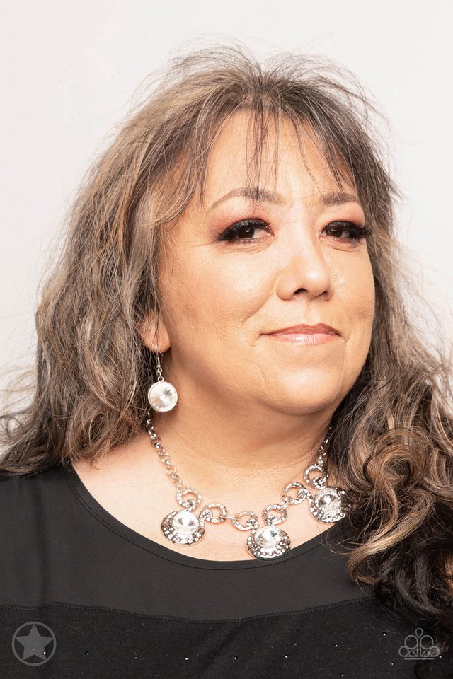 Paparazzi ♥ Hypnotized - Silver ♥ Necklace