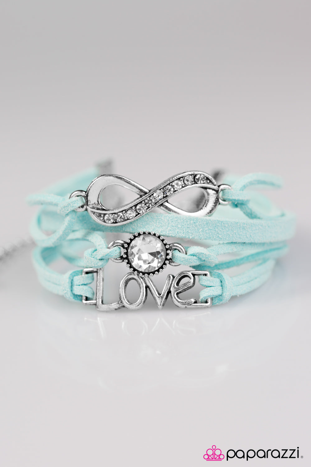Paparazzi ♥ Infinitely Irresistible - Blue ♥ Bracelet