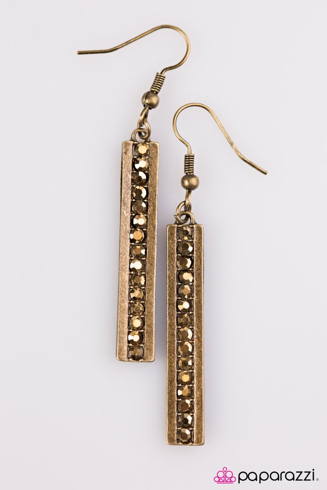 Paparazzi ♥ Its The Climb - Brass ♥ Earrings