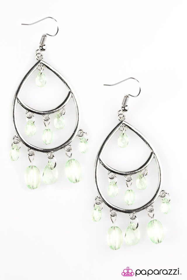 Paparazzi ♥ Sparkling Soiree - Green ♥ Earrings