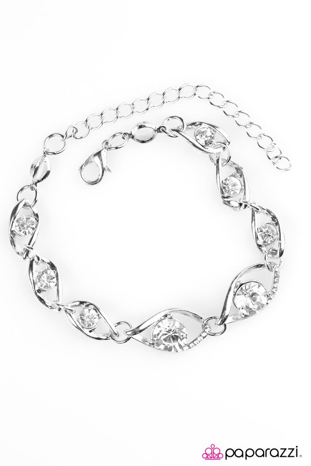 Paparazzi ♥ Rich is Rich - White ♥ Bracelet