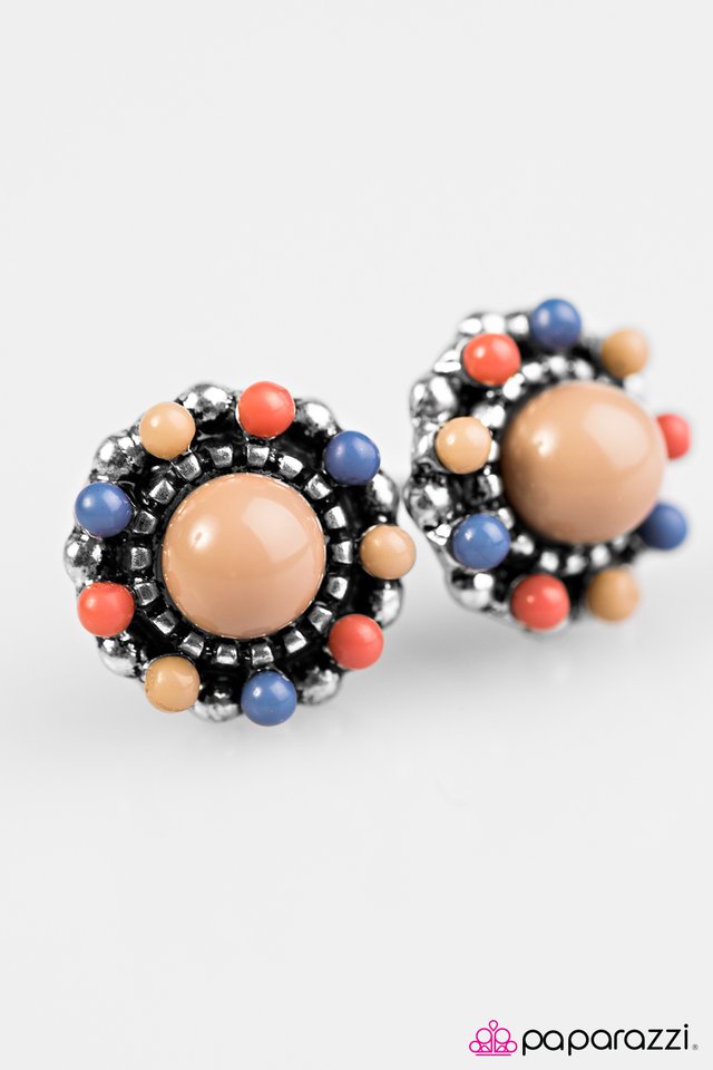 Paparazzi ♥ You BEAD Me! - Multi Post ♥ Post Earrings