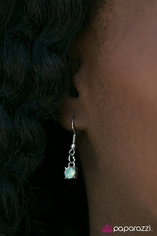 Paparazzi ♥ Rattle The Stars - Green ♥ Necklace