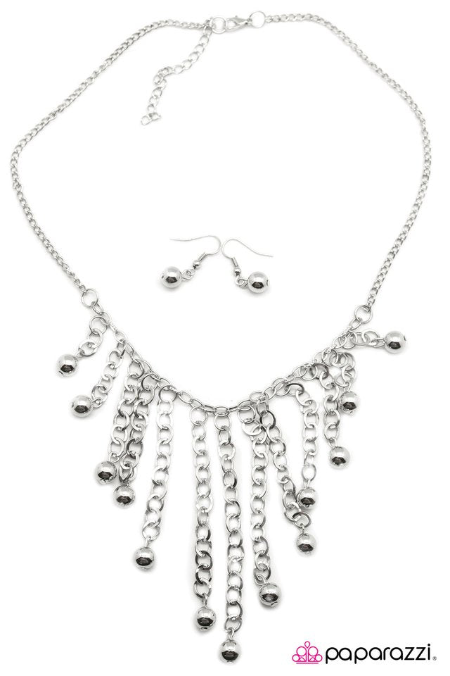 Paparazzi ♥ A Twinkle in Time - Silver ♥ Necklace