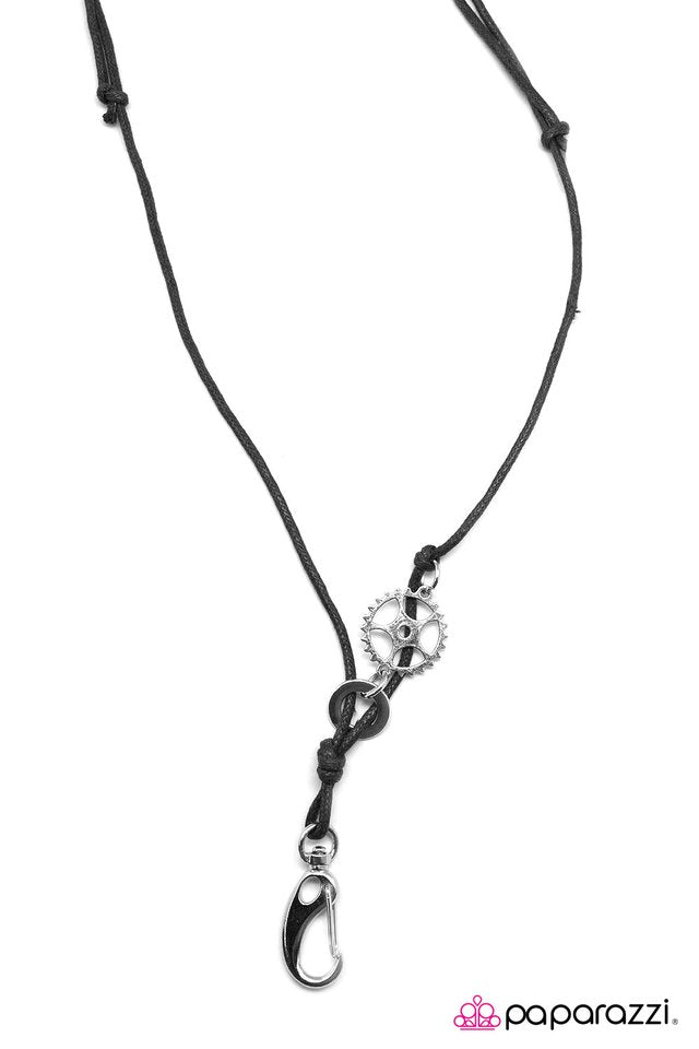 Paparazzi ♥ Just One of the Boys - Black ♥ Necklace