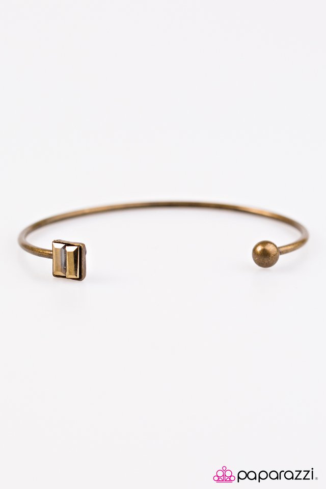Paparazzi ♥ Uptown Glam - Brass ♥ Bracelet