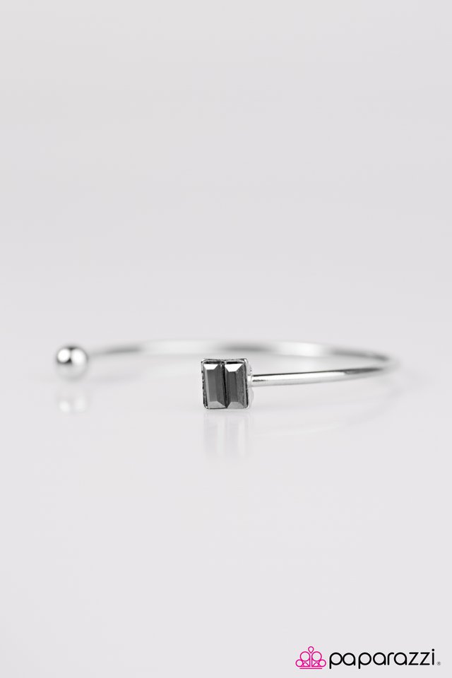 Paparazzi ♥ Uptown Glam - Silver ♥ Bracelet