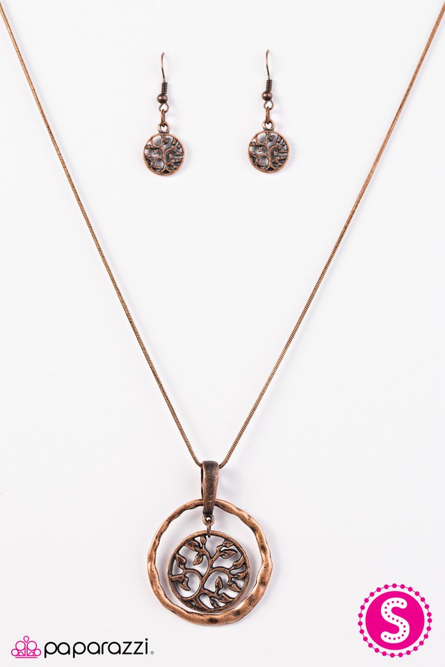 Paparazzi ♥ Make Like A Tree... - Copper ♥ Necklace
