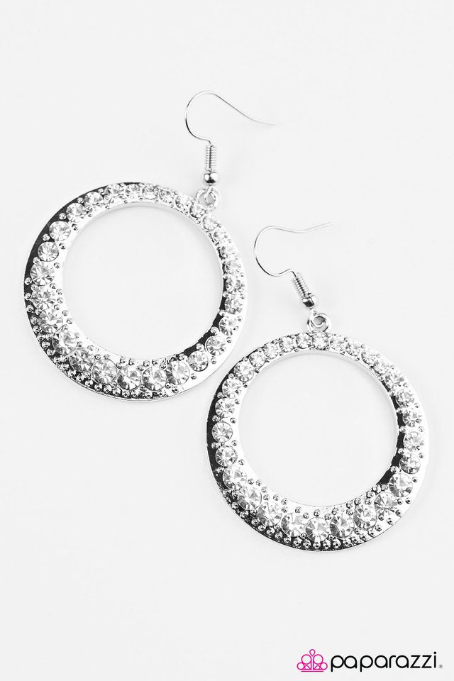 Paparazzi ♥ At A Stand STILETTO - White ♥ Earrings