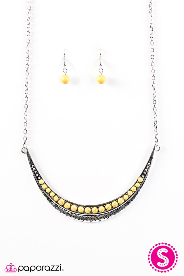 Paparazzi ♥ Desert Drifter - Yellow ♥ Necklace