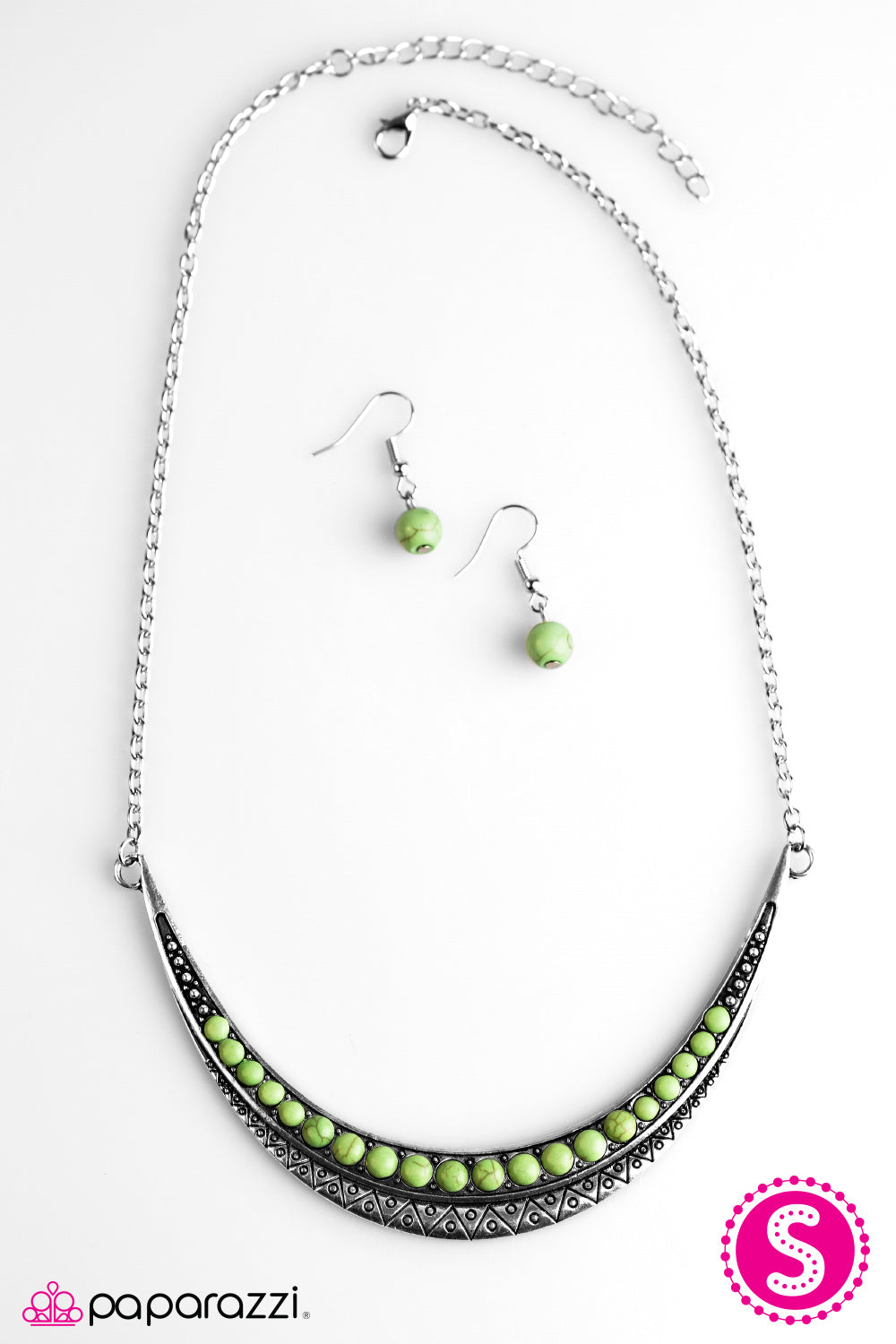 Paparazzi ♥ Desert Drifter - Green ♥ Necklace