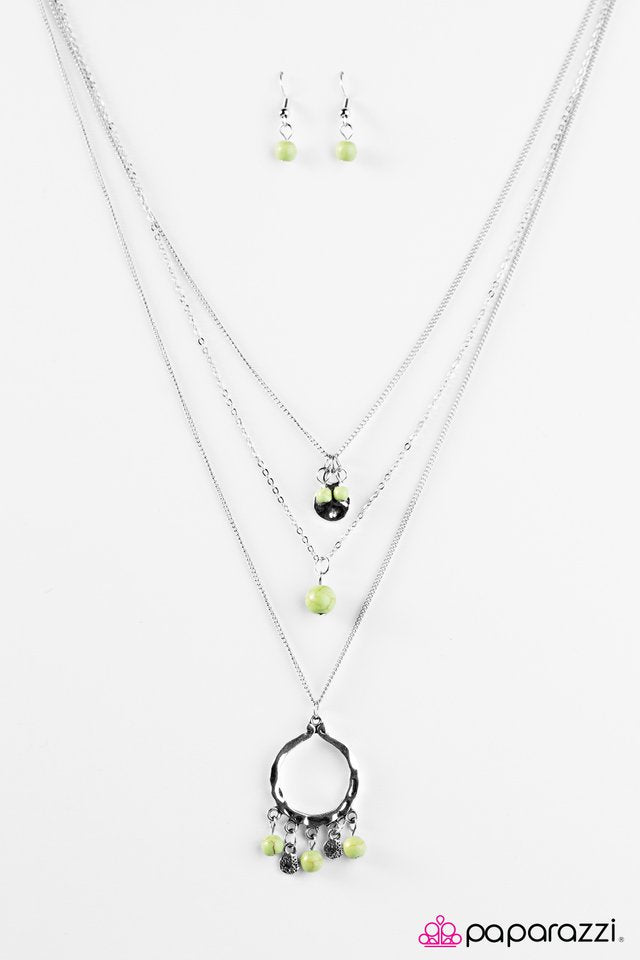 Paparazzi ♥ Texas Tempest - Green ♥ Necklace
