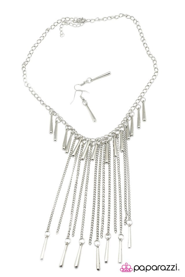 Paparazzi ♥ Totally Tubular - Silver ♥ Necklace