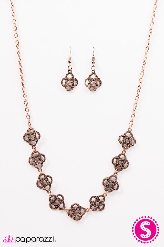 Paparazzi ♥ Cunning Cleopatra - Copper ♥ Necklace