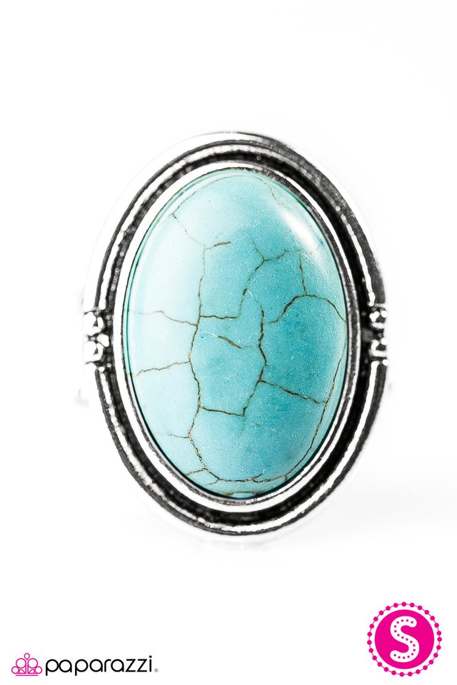 Paparazzi ♥ A Rolling SANDSTONE - Blue ♥ Ring