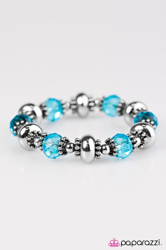 Paparazzi ♥ GLEAM Girl - Blue ♥ Bracelet-product_sku