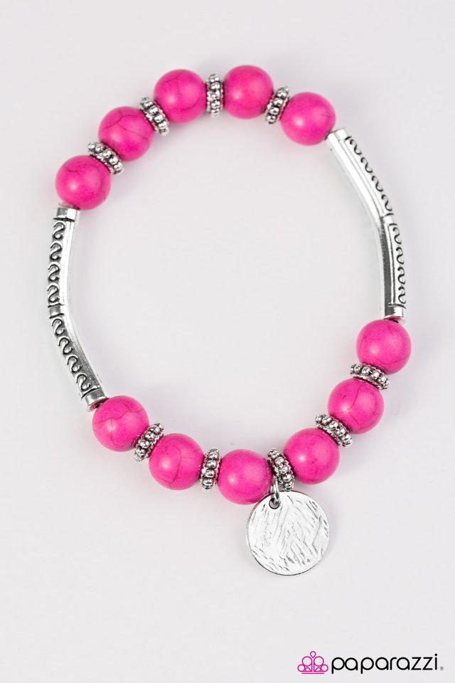 Paparazzi ♥ Stomping Ground - Pink ♥ Bracelet