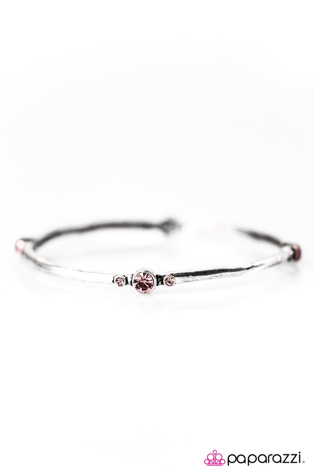 Paparazzi ♥ Girl Of My GLEAMS - Pink ♥ Bracelet