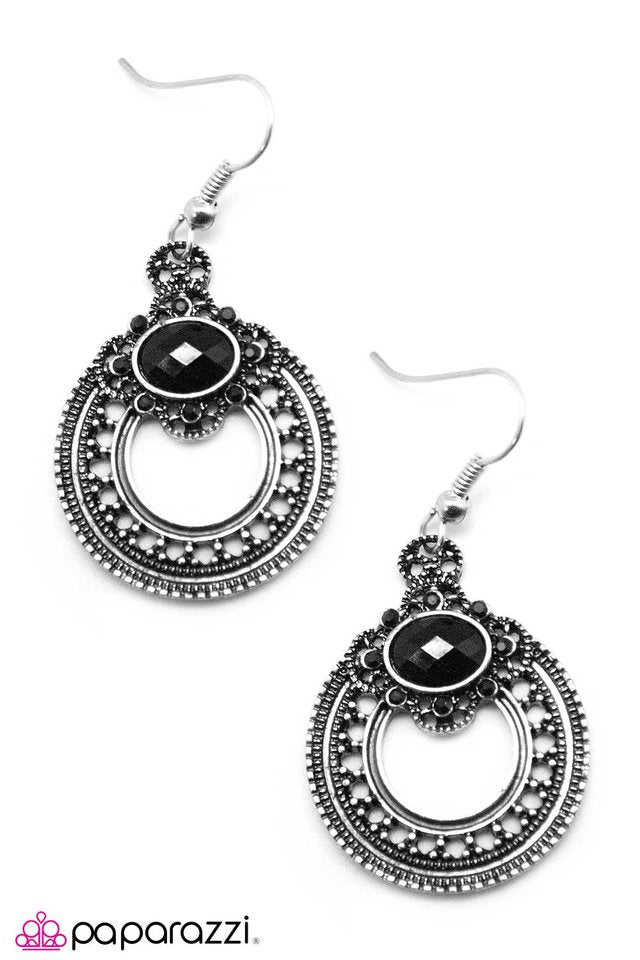 Paparazzi ♥ Once Upon a Time... - Black ♥ Earrings