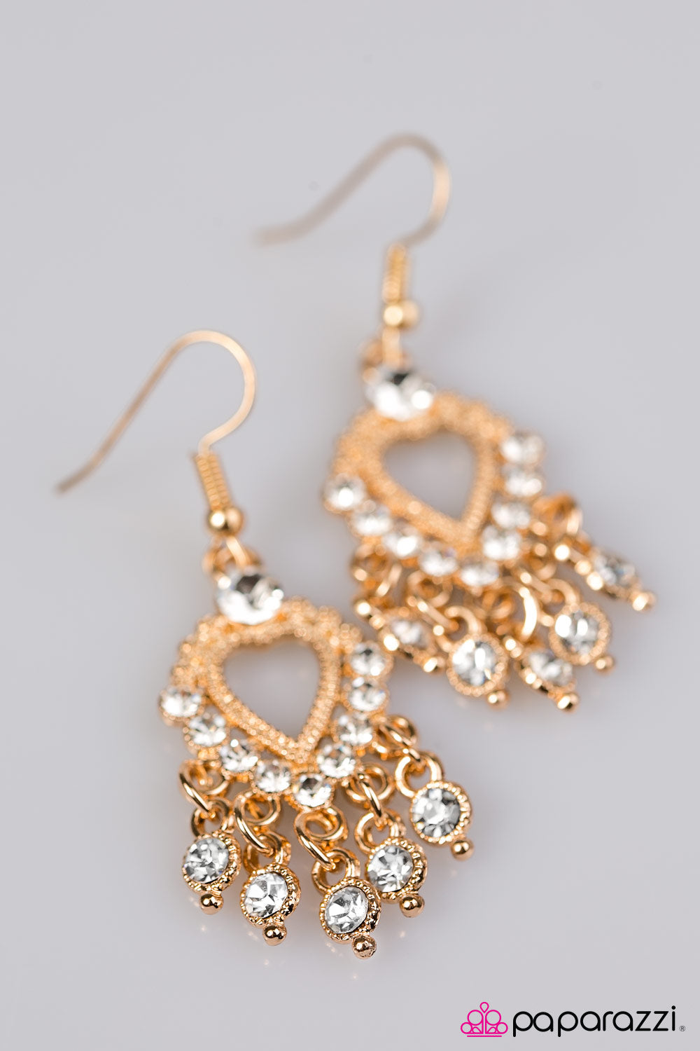 Paparazzi ♥ Ruler Of My Heart - Gold ♥ Earrings