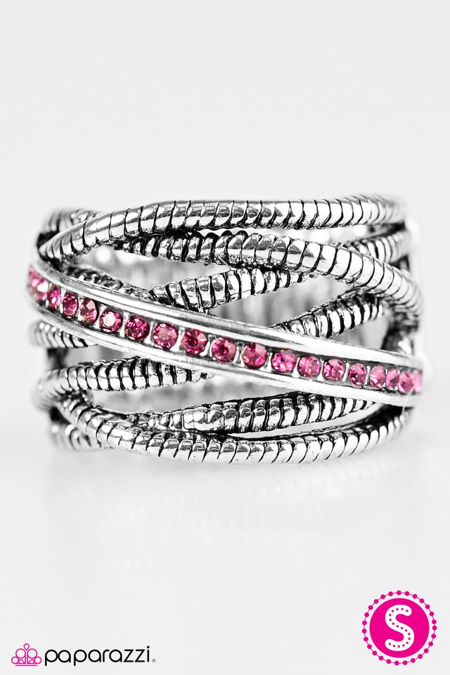 Paparazzi ♥ Sparkling Speedways - Pink ♥ Ring