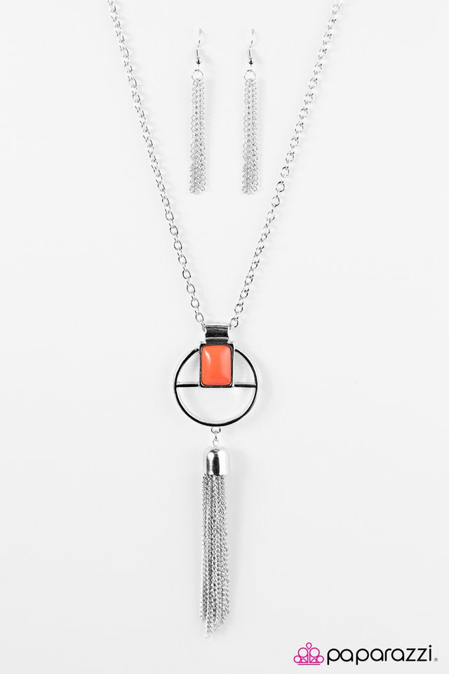 Paparazzi ♥ Summer Is Calling My Name - Orange ♥ Necklace