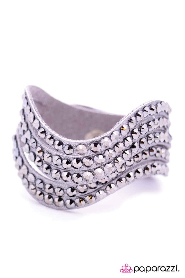 Paparazzi ♥ Born To Sparkle - Silver ♥ Bracelet