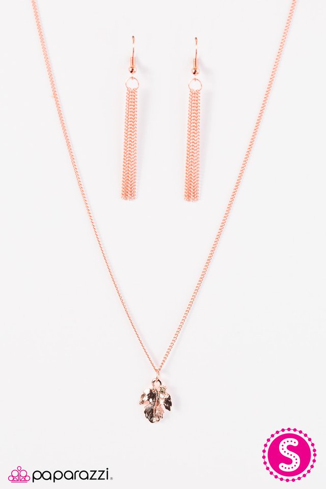 Paparazzi ♥ LEAF-ing Home - Copper ♥ Necklace