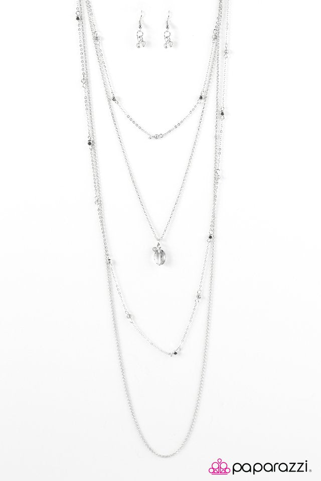 Paparazzi ♥ Stay Fancy - Silver ♥ Necklace