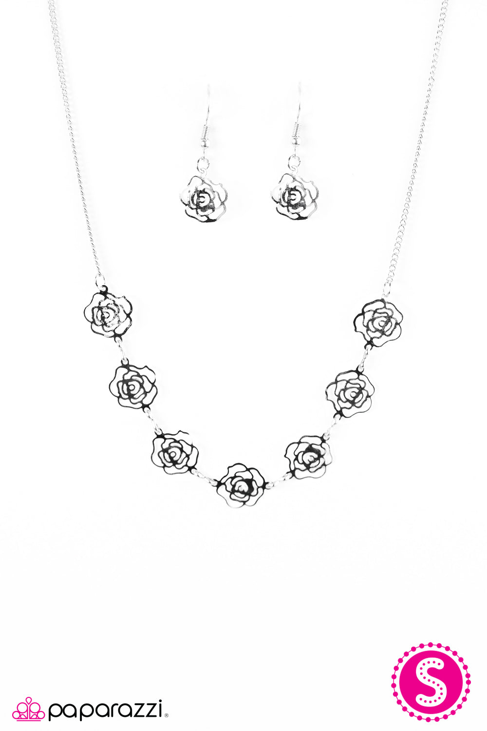 Paparazzi ♥ A Rare Rose - Silver ♥ Necklace