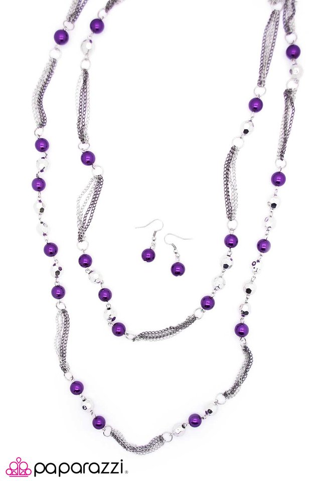 Paparazzi ♥ Poetically Plum - Purple ♥ Necklace