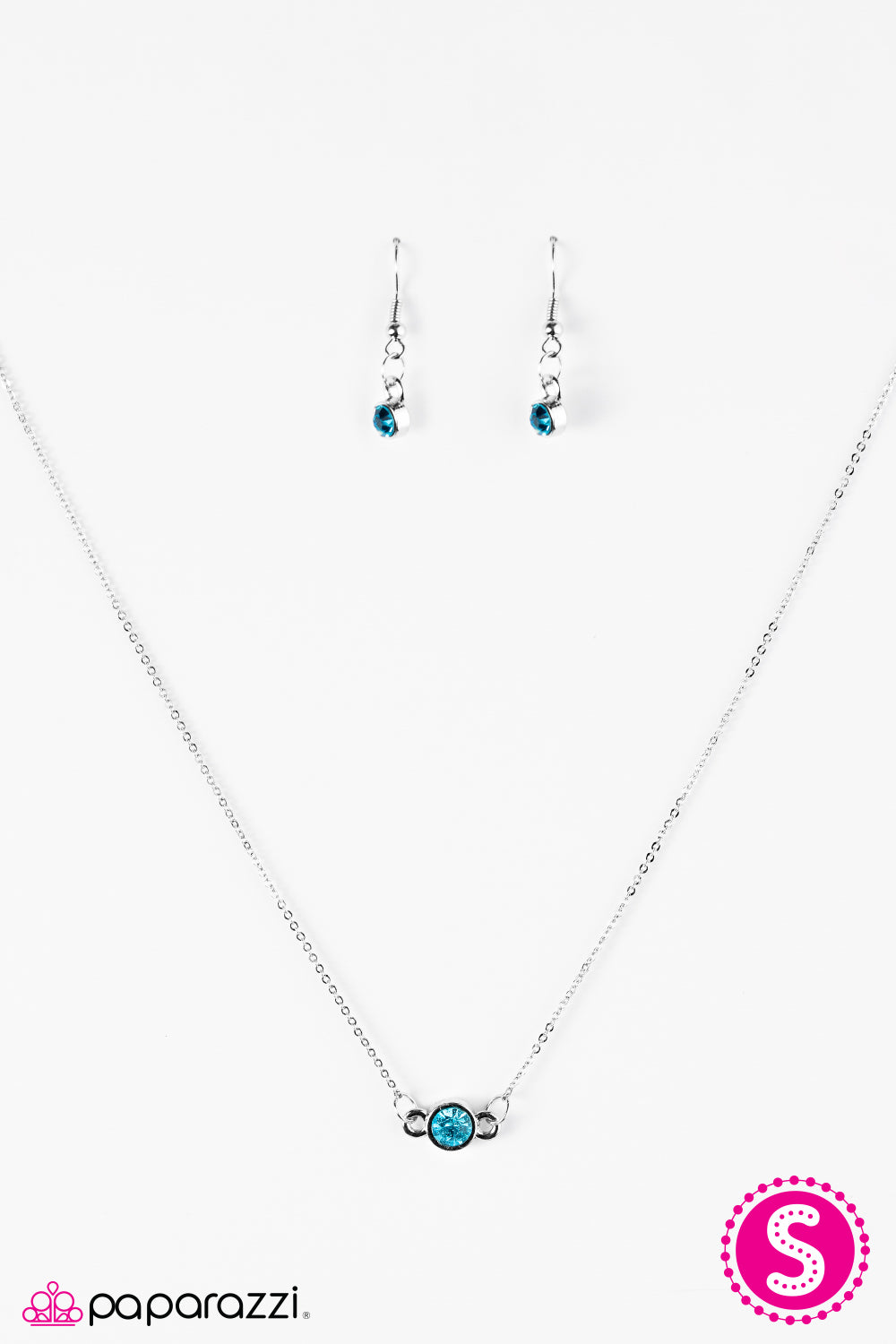 Paparazzi ♥ Beyond The Stars - Blue ♥ Necklace