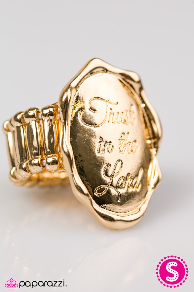 Paparazzi ♥ Have A Little Faith - Gold ♥ Ring