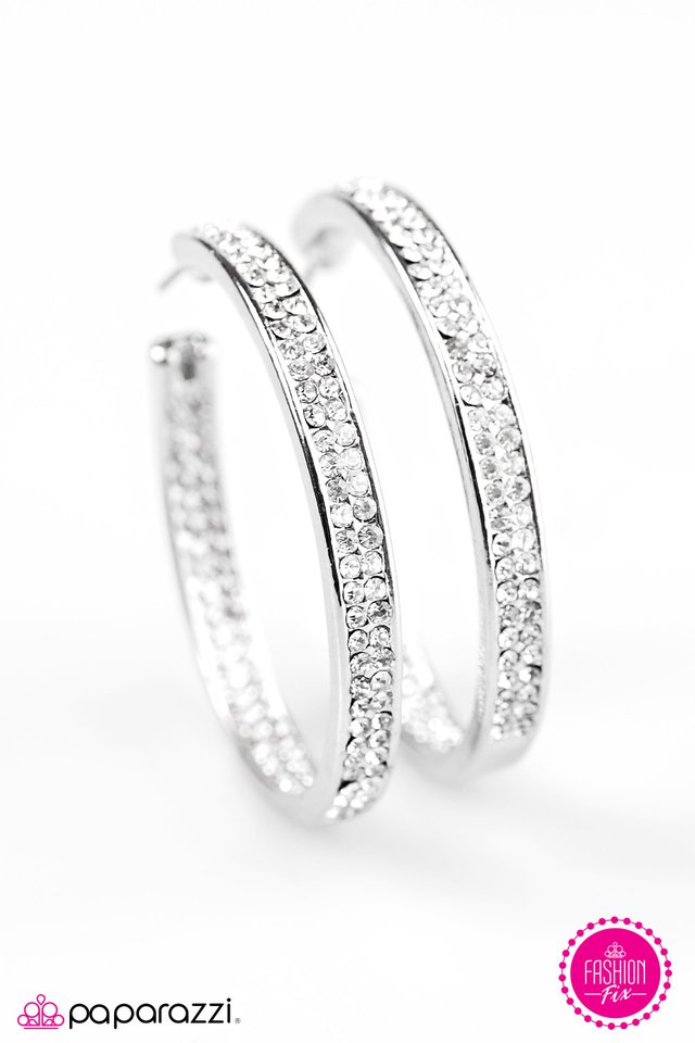 Paparazzi ♥ Presumed GLITZY ♥ Earrings