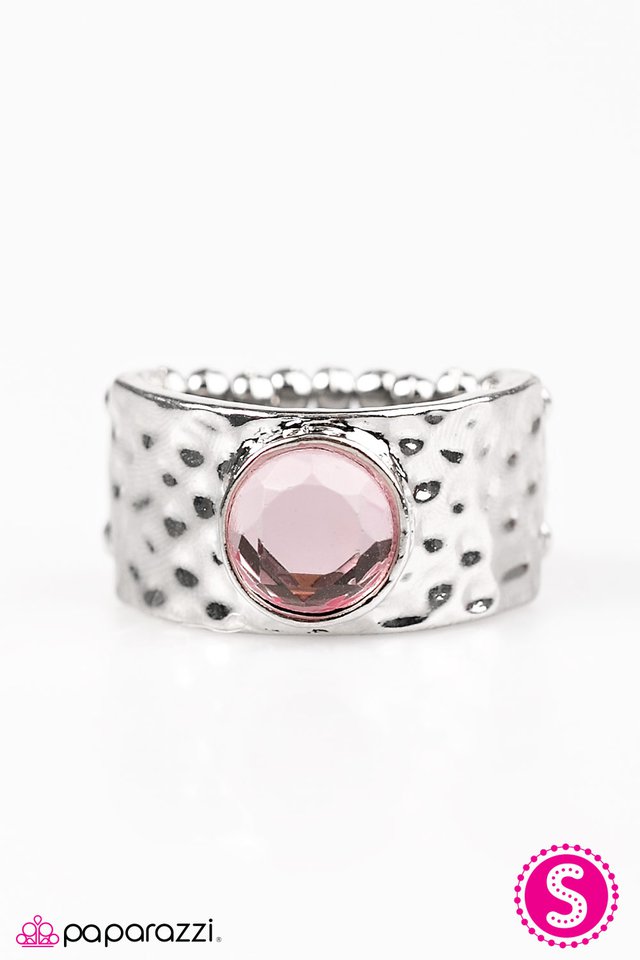 Paparazzi ♥ Its Not Easy Being A Princess - Pink ♥ Ring