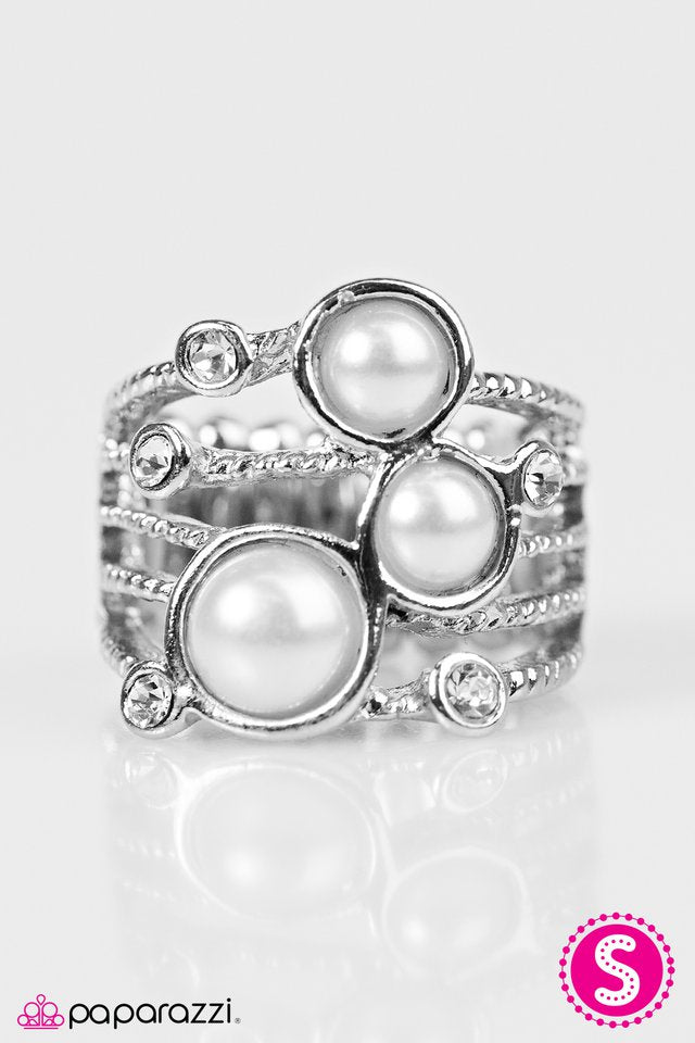 Paparazzi ♥ The Sea Is Calling - White ♥ Ring