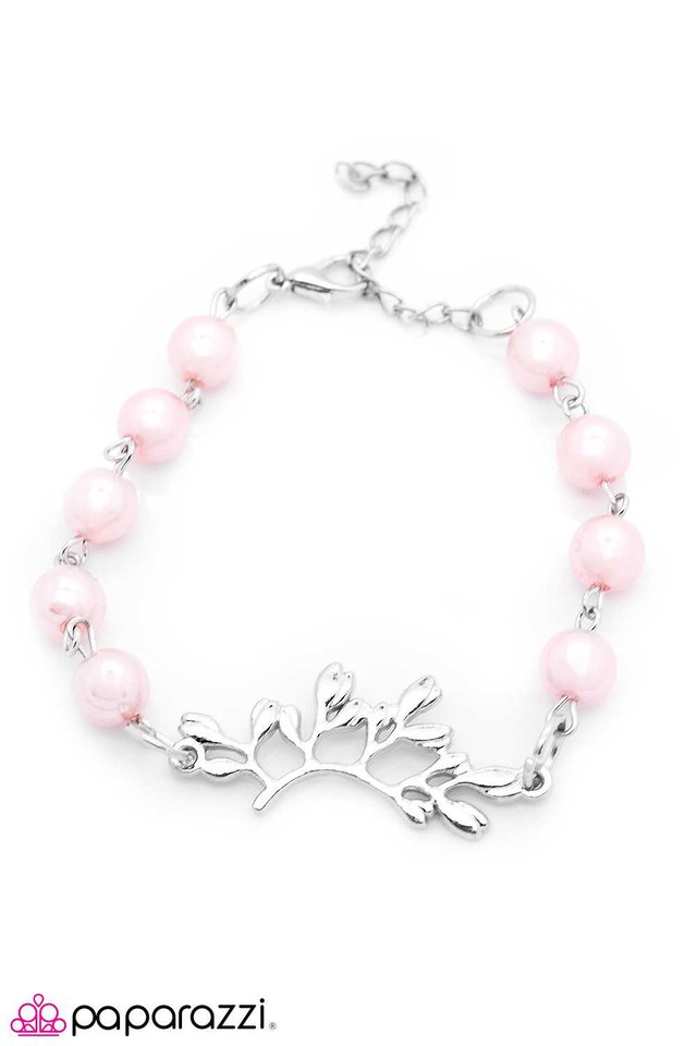 Paparazzi ♥ Calmly Courageous - Pink ♥ Bracelet