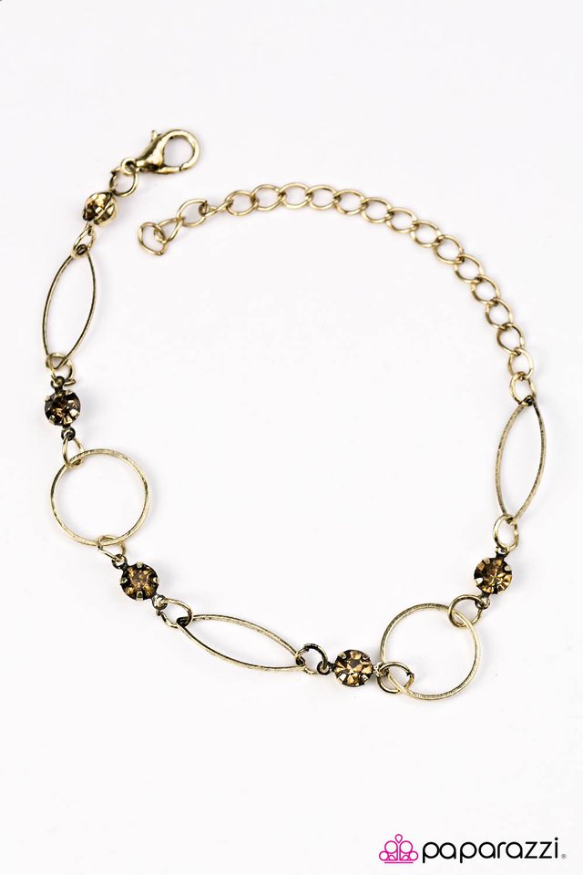 Paparazzi ♥ More Glitter - Brass ♥ Bracelet