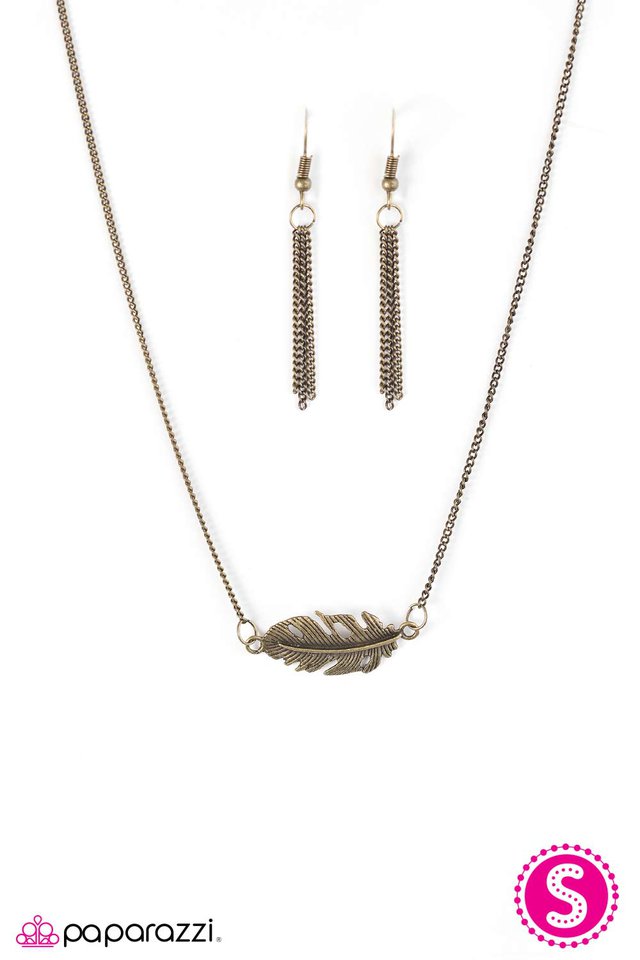 Paparazzi ♥ Let It Soar - Brass ♥ Necklace
