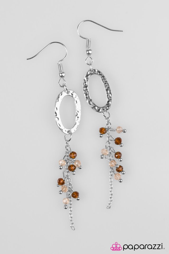 Paparazzi ♥ Sweep Me Off My Feet - Brown ♥ Earrings