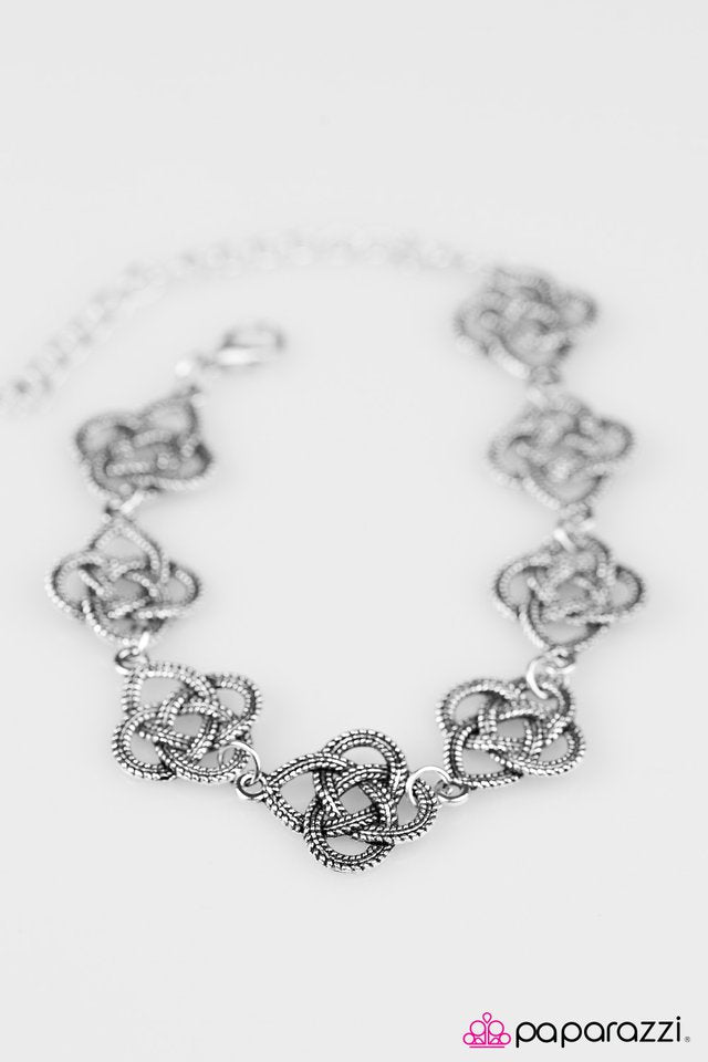 Paparazzi ♥ Egyptian Etiquette - Silver ♥ Bracelet