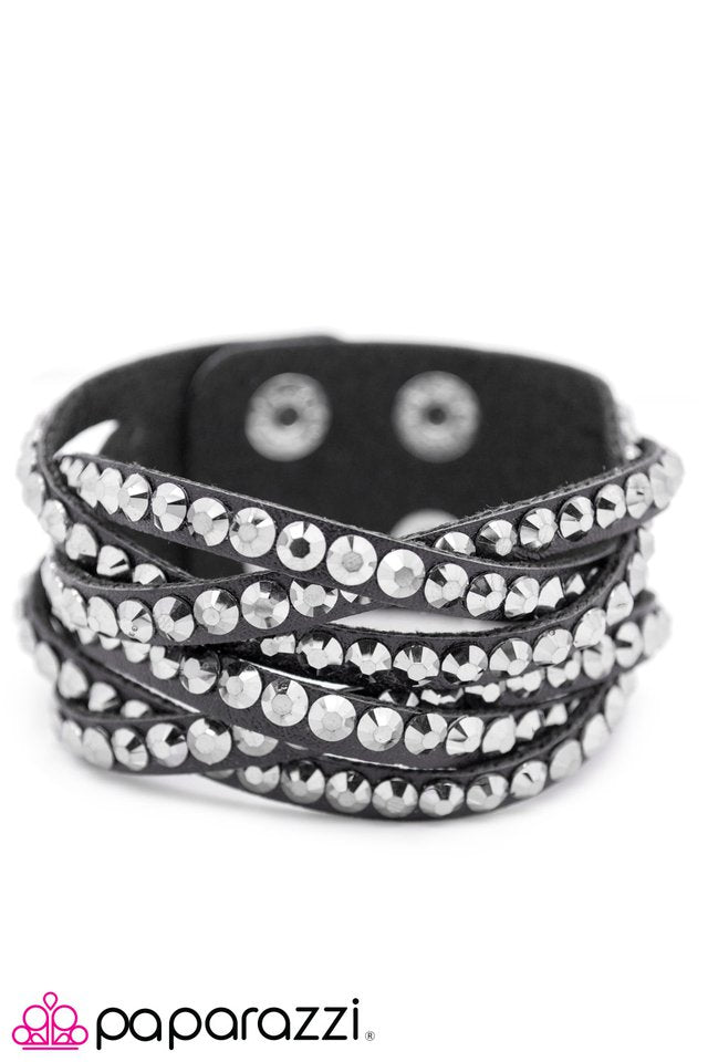 Paparazzi ♥ Double Take - Black ♥ Bracelet